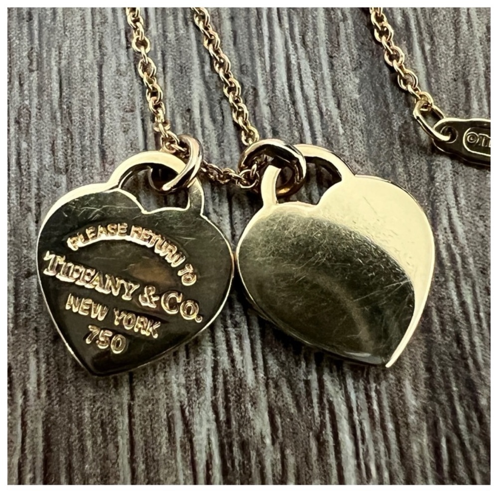 Tiffany & Co Mini Gold Heart RTT NECKLACE